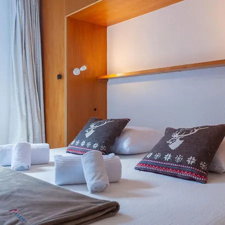 Jasmins 2 By Interhome Appartement